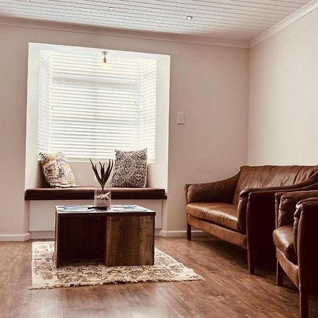 Nautilus 2 Bedroom Self-Catering Apartment 斯瓦科普蒙德 外观 照片