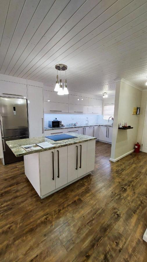 Nautilus 2 Bedroom Self-Catering Apartment 斯瓦科普蒙德 外观 照片