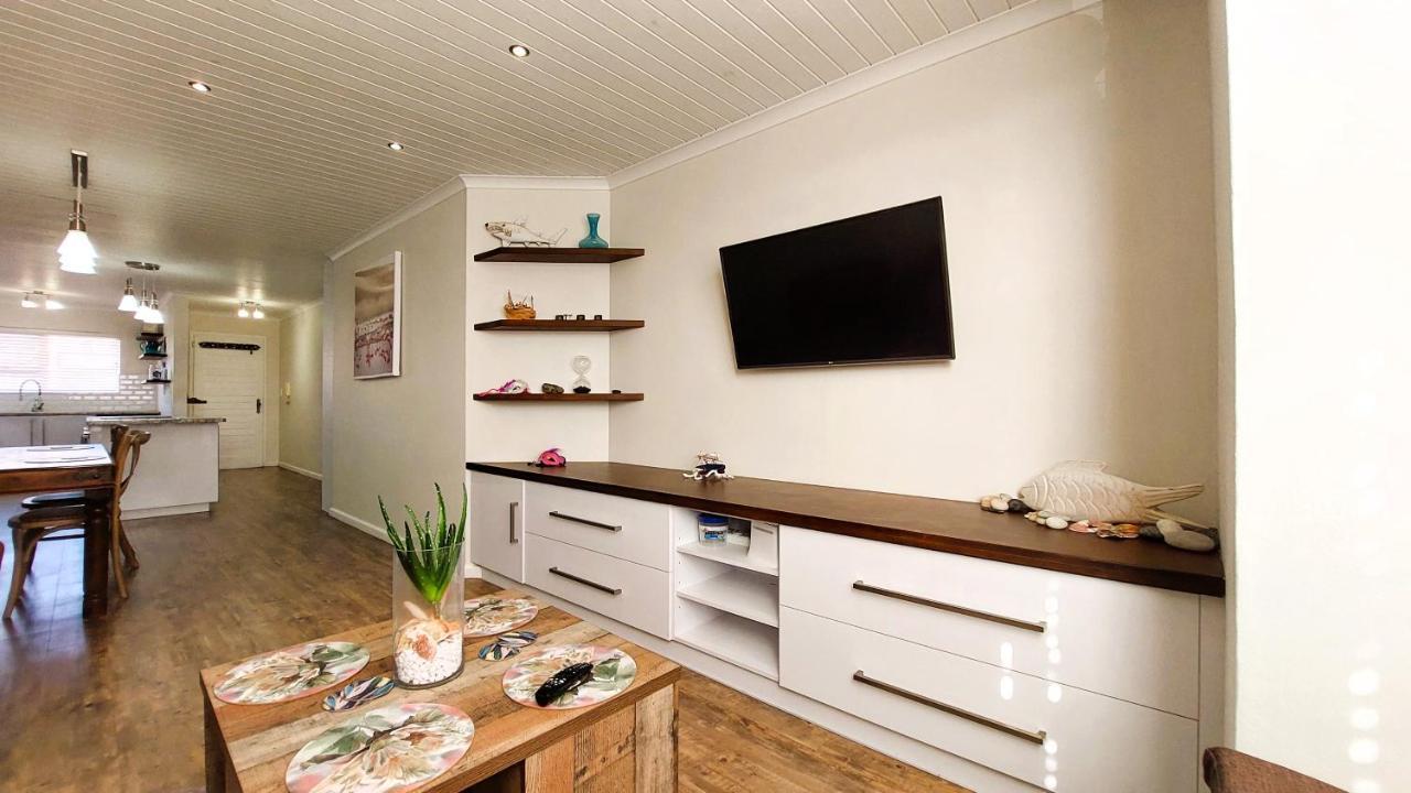 Nautilus 2 Bedroom Self-Catering Apartment 斯瓦科普蒙德 外观 照片